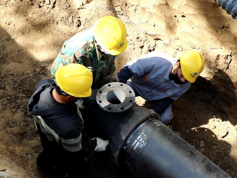 徐州市熱（rè）力公司與我公司簽署鋼套鋼直埋保溫管供應合同